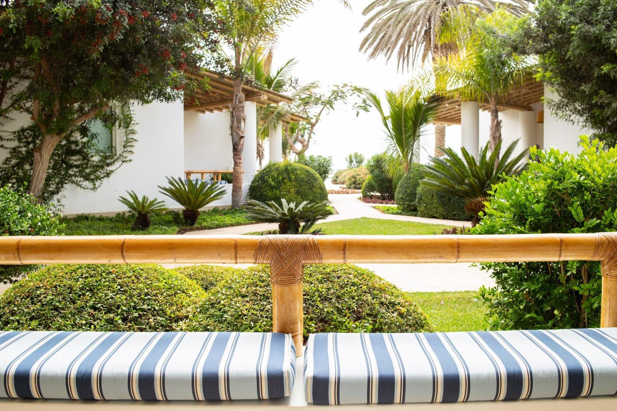 Hotel Paracas, A Luxury Collection Resort, Paracas Eksteriør bilde The resort's gardens